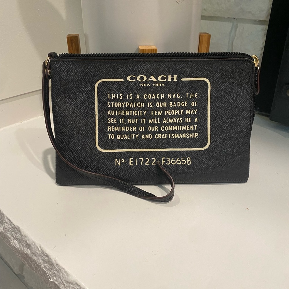 Coach clutch